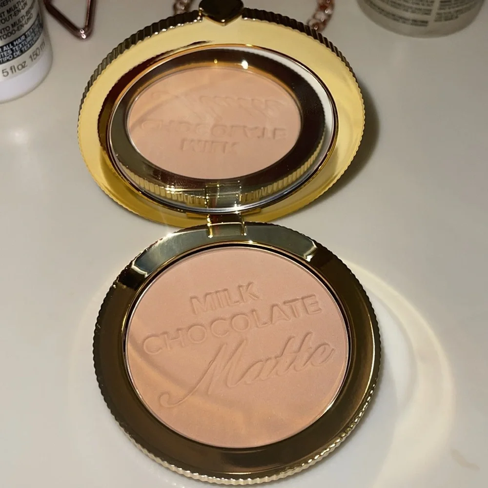 Too Faced 🤎authentic•brand new